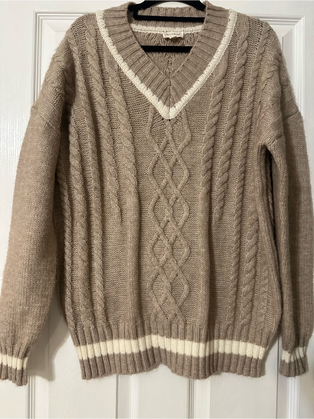 Hem & Thread Taupe V-Neck Cable Knit Sweater with Cream Trim